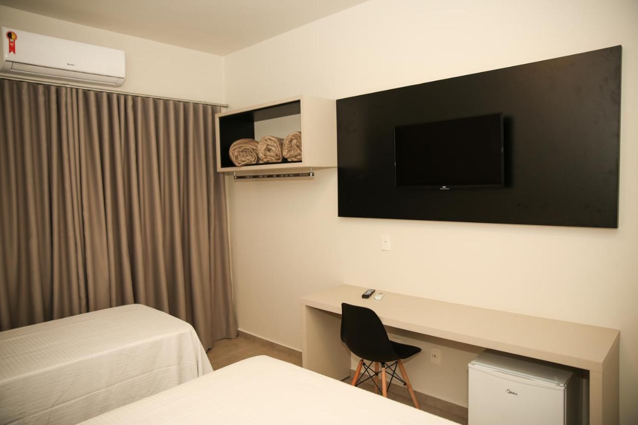 Raf Hotel Умуарама Екстериор снимка