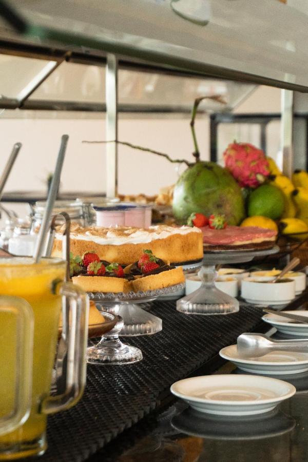 Raf Hotel Умуарама Екстериор снимка