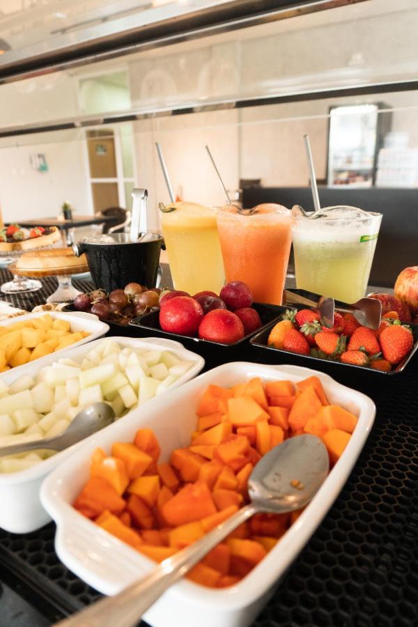 Raf Hotel Умуарама Екстериор снимка